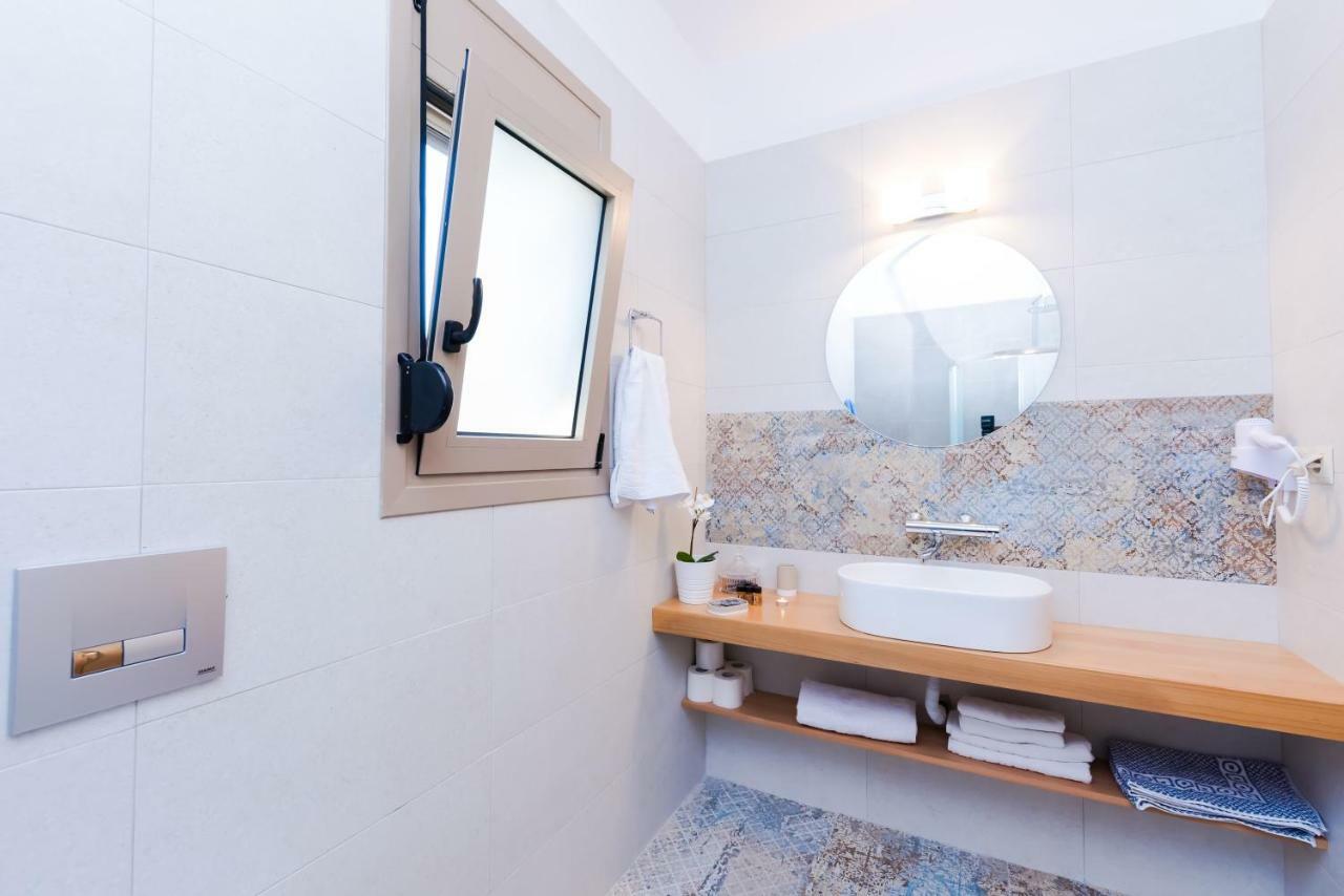 Mon Emvasia Margarites Villas Margarítai Dış mekan fotoğraf